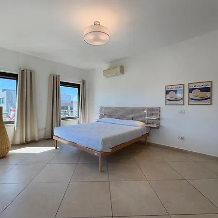 Sardinia Modern Apartment Olbia