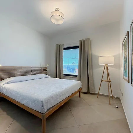 Sardinia Modern Apartment *